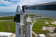 Планы SpaceX угрожают возможностям США выводить людей в космос