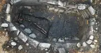 Древние британцы захоронили женщину в колодце