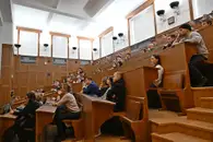 Фальков: Число платных мест в вузах по 40 специальностям сократилось на 97 тысяч