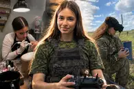 Life.ru рассказывает, как 22-летняя россиянка перестала пилить ноготочки и стала оператором БПЛА