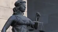 «Я в таком состоянии её впервые увидел»: что известно о попытке матери убить 12-летнего сына-инвалида в Петербурге