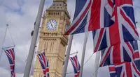 Sun: британских моряков учат защищать атомные подлодки пожарными шлангами