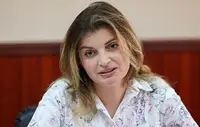 В Алешкинскую больницу после разминирования дороги доставили гуманитарный груз