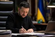 Гарантии без уступок: Как Зеленский загнал переговоры по Украине в тупик
