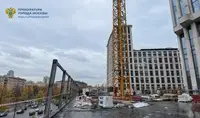 Рабочий погиб после падения с башенного крана на стройке в Москве