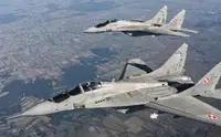 Польша подняла в воздух военную авиацию