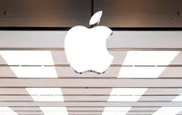Роскомнадзор внёс Apple и Microsoft в реестр ОРИ — обязал хранить данные о пользователях и делиться ими с властями