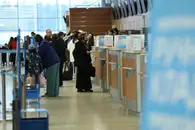 В шести городах Сибири задержали 11 авиарейсов
