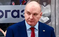 Разин сменил Ларионова на посту главного тренера хоккейного клуба СКА