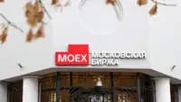 Рынок акций РФ открылся в утреннюю сессию ростом индекса IMOEX на 1,1%