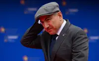 Пашинян на фоне развода записал видео под трек «Снова стою одна»
