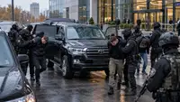 Силовики провели задержание пассажиров Land Cruiser у офиса IT-компании в Москве