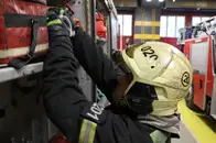 В Подмосковье горит склад с табаком и алкоголем