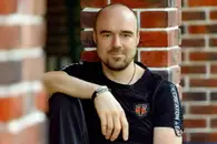 «Я — родитель и имею право»: Товстик жёстко ответил бывшей жене на обвинения в похищении дочери