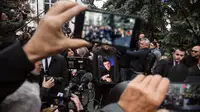 «Проколбасил всю страну мощным гипнозом» // В Москве простились с телевизионным целителем Анатолием Кашпировским