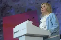 Захарова: Послы Запада уходят в оппозицию после работы в РФ