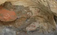 Китайские археологи нашли в горах Алтая древнее изображение шамана