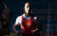 Борец Емелин назвал гордостью российскую символику на экипировке