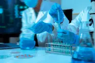 Первое лекарство от болезни Бехтерева​ показало эффективность до 60%