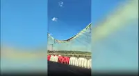 «Город может спать спокойно»: Мост в Киеве обтянули чахлой антидроновой сеткой