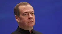 Медведев: Зеленский и дальше будет доить европейских дегенератов