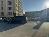 Внезапно выбежал на дорогу: В Симферополе трёхлетний малыш попал под колёса минивэна