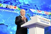 Путин обвинил Запад в попытках вернуть Африку в долговую зависимость