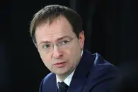 Мединский назвал недопустимым участие созданных ИИ произведений в премии "Слово"