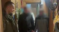 Муж бил ножом, жена удерживала: В Тульской области супругов арестовали за убийство знакомой