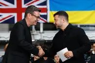 Зеленский прибудет в Лондон в среду на встречу с премьером Бёрнемом