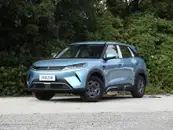 Запас хода 500 км и новая батарея Blade Battery при цене 11 150 долларов. Представлен новый BYD Atto 2