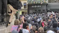 Во Франции задержали более 500 участников школьных протестов за день