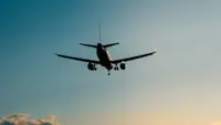 Код 7700: Пилоты пошли на экстренные меры в небе над Германией ради спасения человека