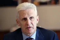 Фурсенко призвал менять домашние задания с учетом ИИ