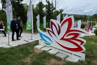 Чай Зеленский на траве и доширак «Минские соглашения» ввели в меню кафе на ВЭФ