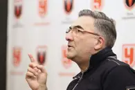 «Они сейчас играют плохо». Вайсфельд назвал команду КХЛ, которая удивляет со знаком минус