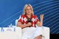 Захарова увидела фрейдизм в запрете Латвии на въезд в страну Овечкина