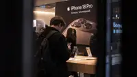 Новый iPhone за сотни тысяч остался без 5G и умной Siri в России