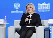 «Кто громит ЕС?» Захарова призвала премьера Латвии включить ТВ после угроз россиянам