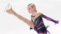 Академия «Ангелы Плющенко» поздравила Костылеву с 15-летием