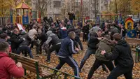 В Петербурге арестованы 42 человека после массовой драки на детской площадке