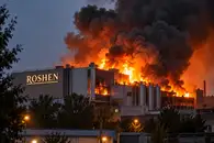 В Виннице после прилёта горит завод Roshen