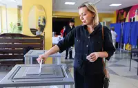 В ЛНР явка в первый день голосования на выборах составила 48,82%