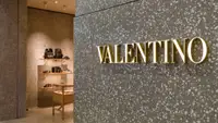 Ушёл, но права сохранил: Valentino зарегистрировал в России новые товарные знаки до 2036 года