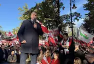 «Руки прочь»: Польская оппозиция вышла на митинг из-за назначения судьи