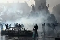 Беспорядки и пожары на многотысячных протестах во Франции. Фоторепортаж