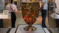 Стекло-хамелеон, вечное железо и греческий огонь: какие древние технологии пытаются разгадать учёные