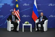 Путин назвал отношения России и Малайзии подлинно дружественными