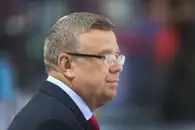 «Нравится, что в КХЛ постоянно что-то придумывают». Захаркин — о предматчевых буллитах