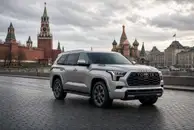 Toyota зарегистрировала в России Hilux и Sequoia